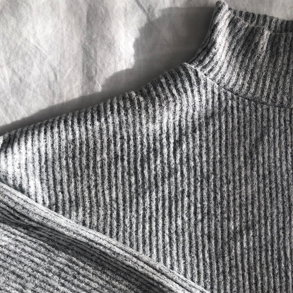 Grey Chenille-feel mock neck top